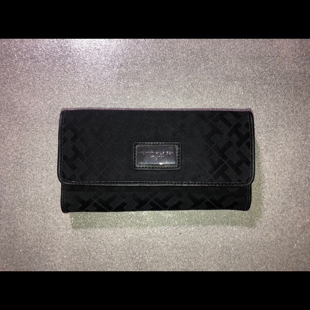 Tommy Hilfiger Wallet